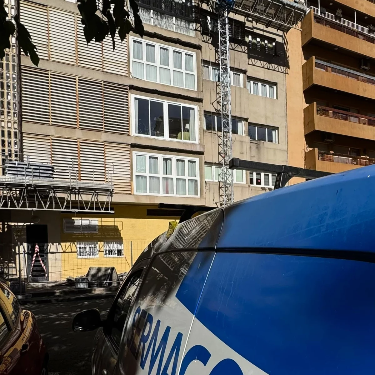 Montaje bimástil y monomástil